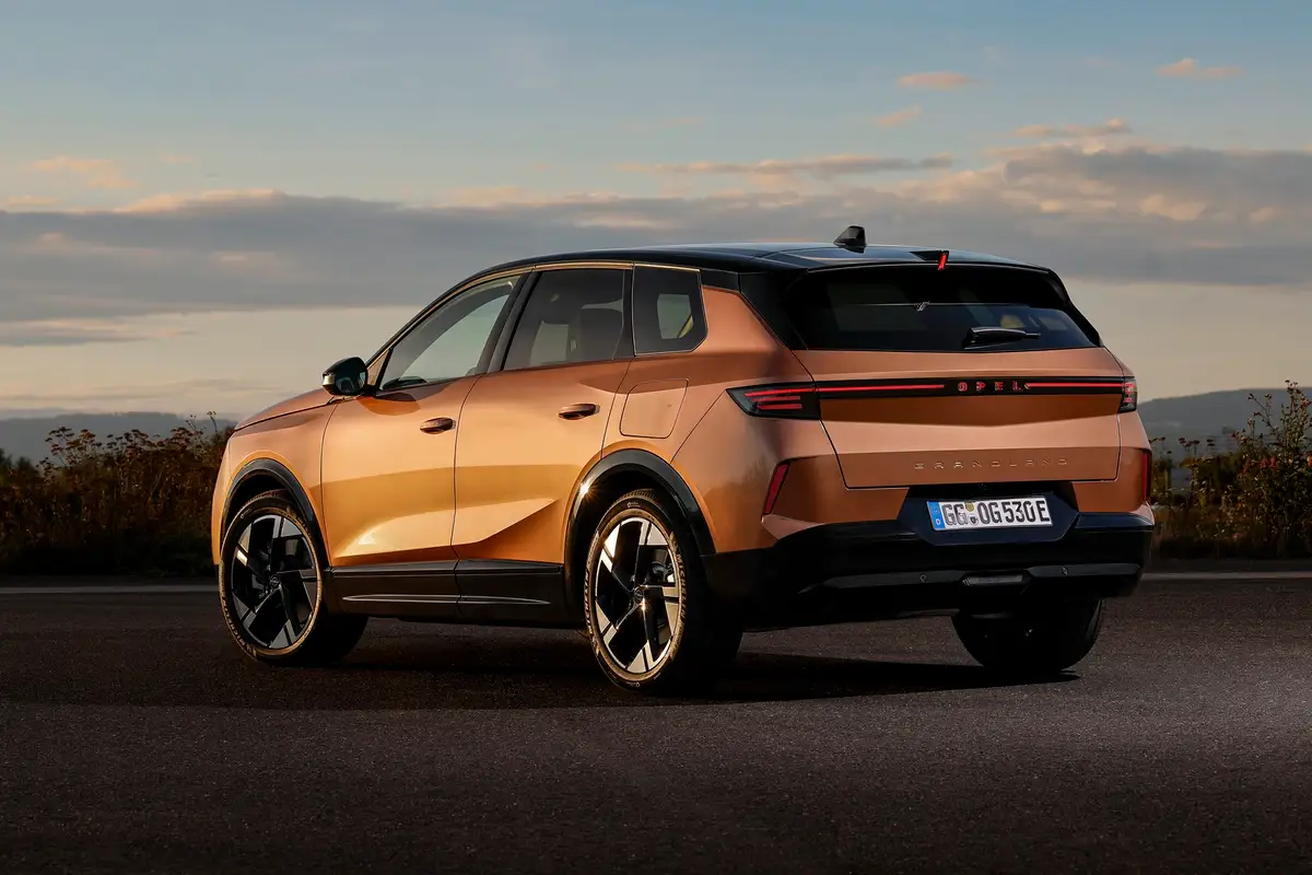 Opel Grandland нового покоління надійшов у продаж в Україні
