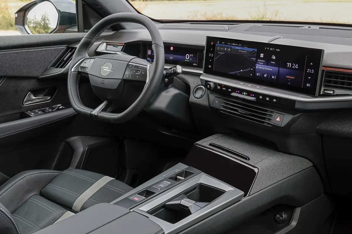 Opel Grandland нового покоління надійшов у продаж в Україні