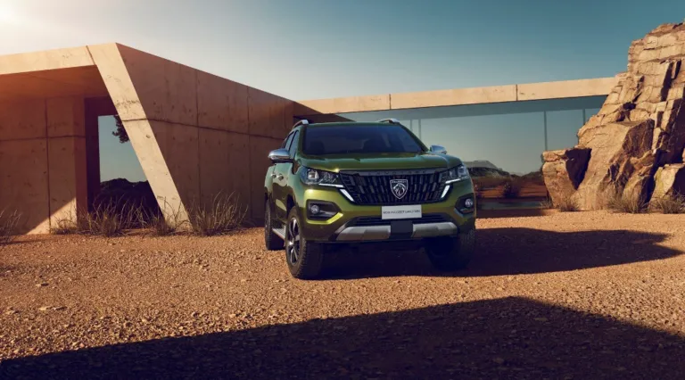 В Україні стартував продаж оновленого пікапа PEUGEOT Landtrek