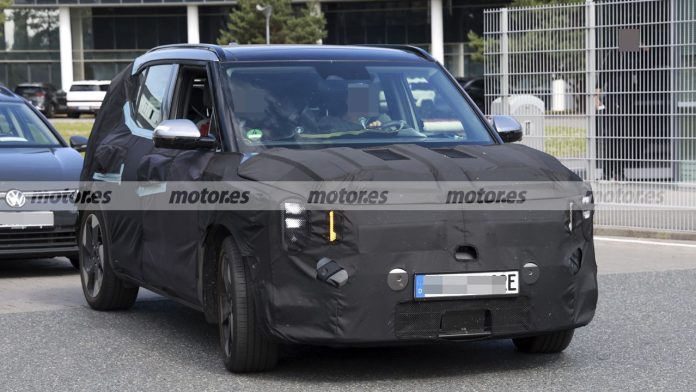 KIA EV2