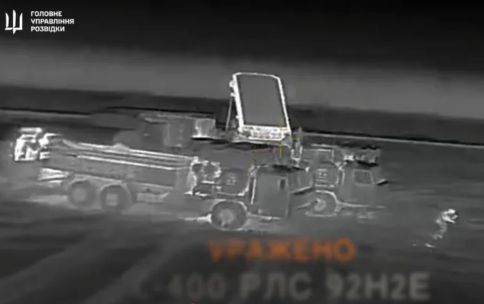 В ГУР показали, як знищили різні елементи системи ППО С-400 
