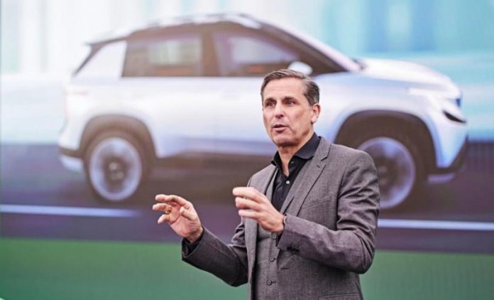 Skoda готує електричну версію Octavia з радикальною зовнішністю