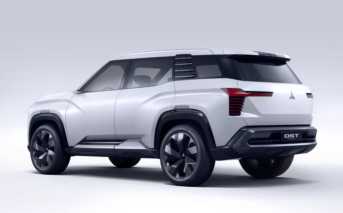 Mitsubishi DST