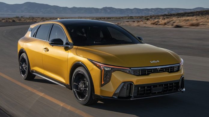 KIA K4