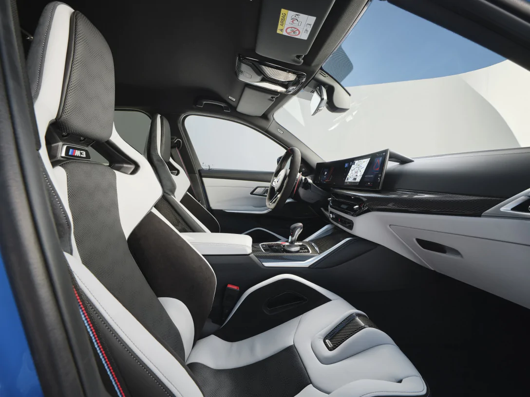 У Києві зняли на фото рідкісний BMW M3 Touring із тюнінгом