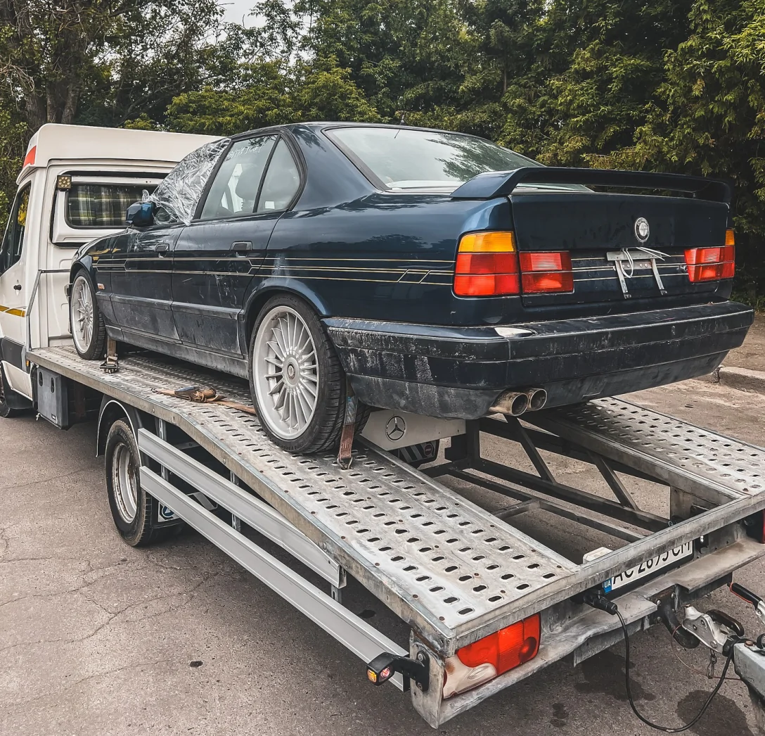 В Україну привезли рідкісні спорткари BMW Alpina