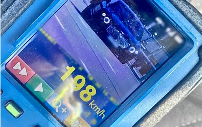 Водій Bentley встановив рекорд перевищення швидкості в Києві