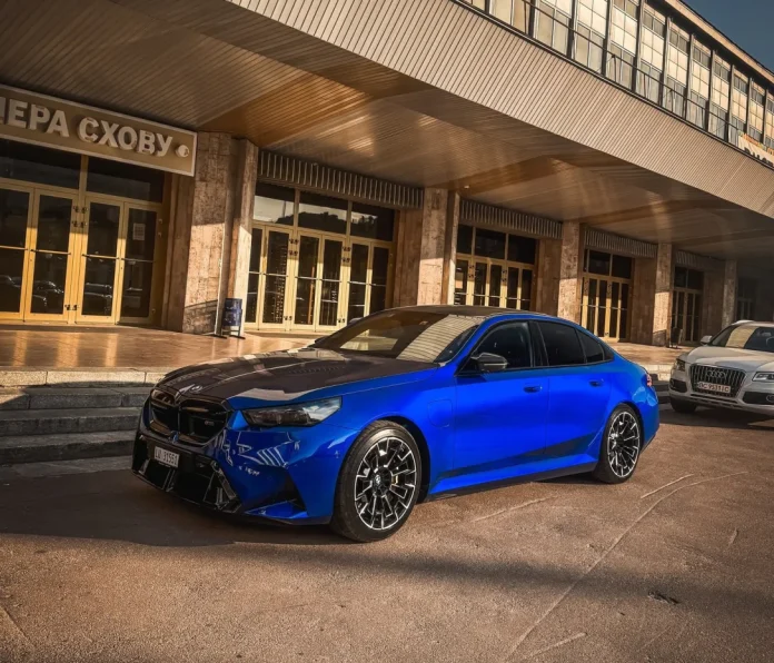 Новий BMW M5 G60 за $160 000 помічений у Києві