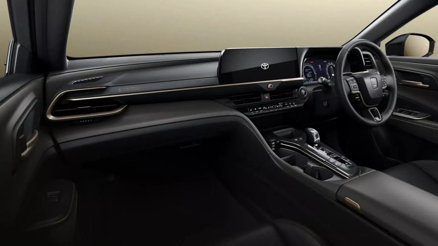 Позашляховик Toyota Crown Sport став доступнішим у Японії, але залишається ексклюзивом для місцевого ринку