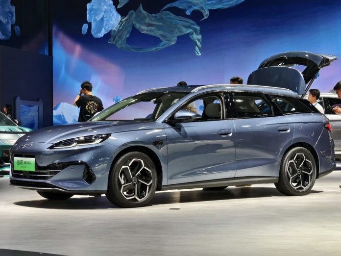 BYD Seal 06 DM-i Touring Edition
