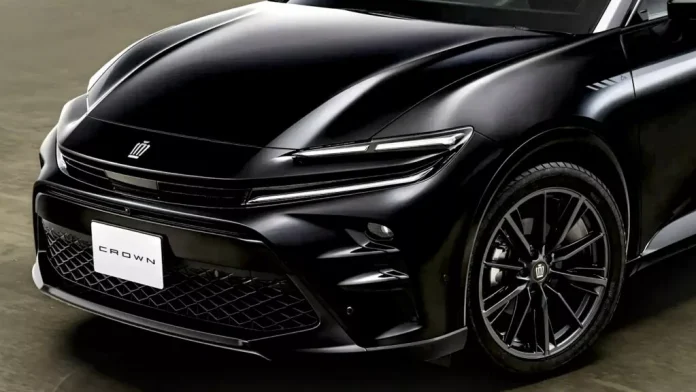 Позашляховик Toyota Crown Sport став доступнішим у Японії, але залишається ексклюзивом для місцевого ринку