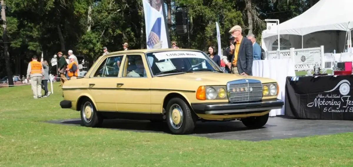 Mercedes-Benz 240D
