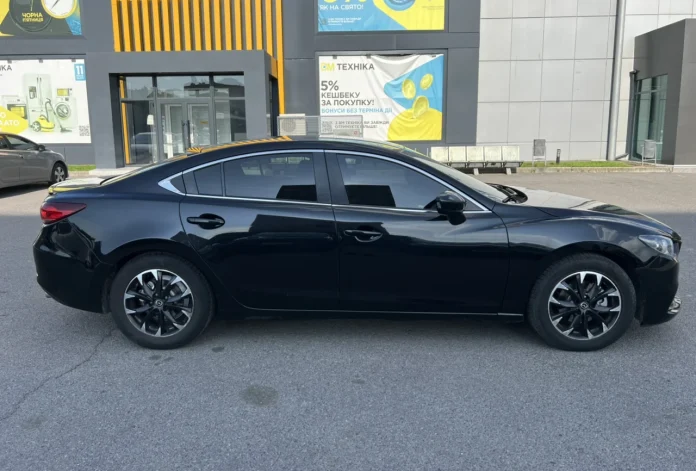 Mazda 6