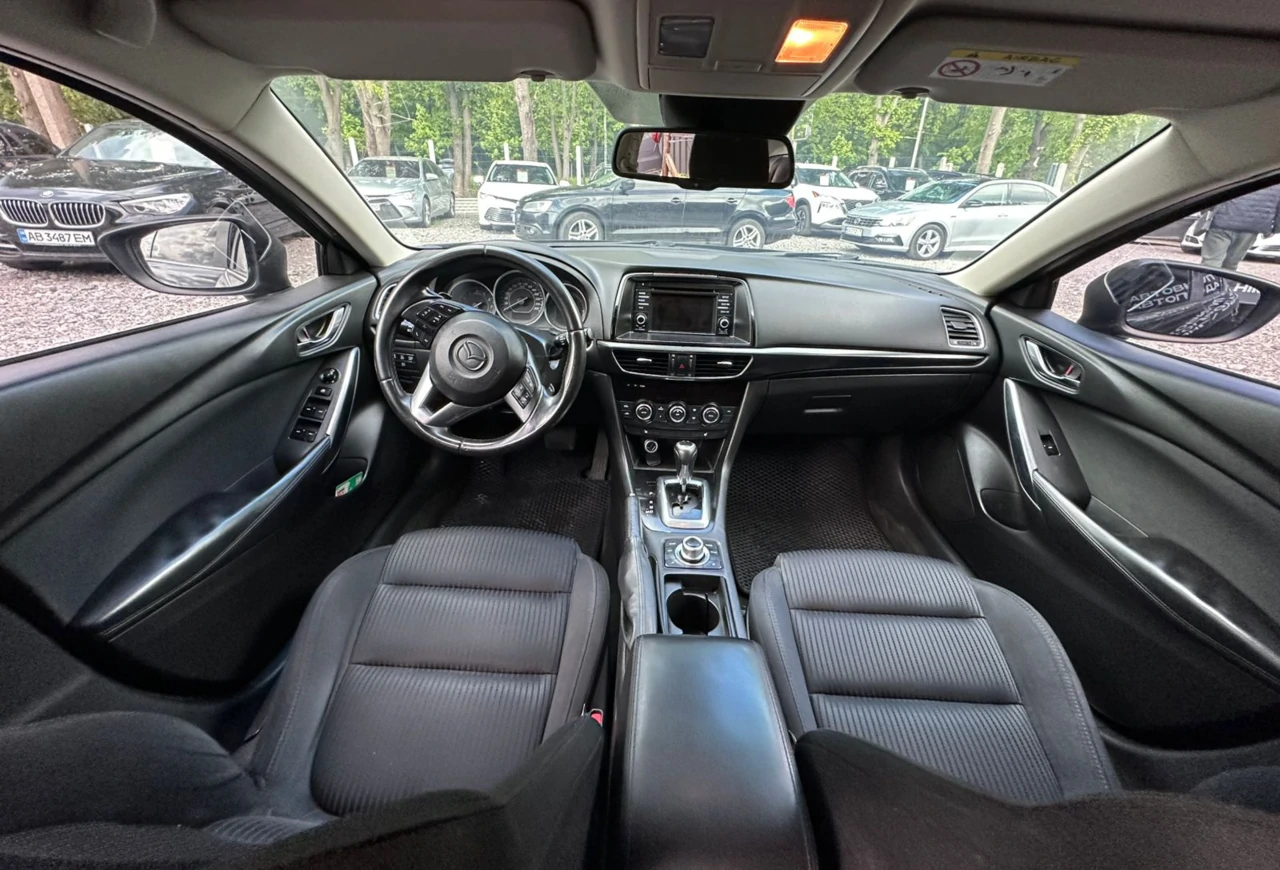 Mazda 6