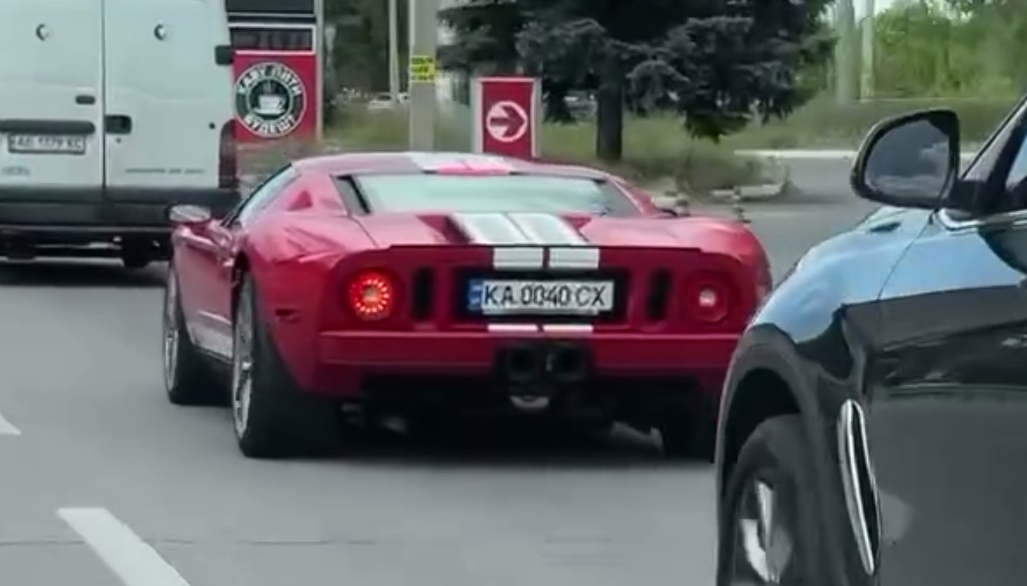 Рідкісний суперкар Ford GT повернувся до Дніпра
