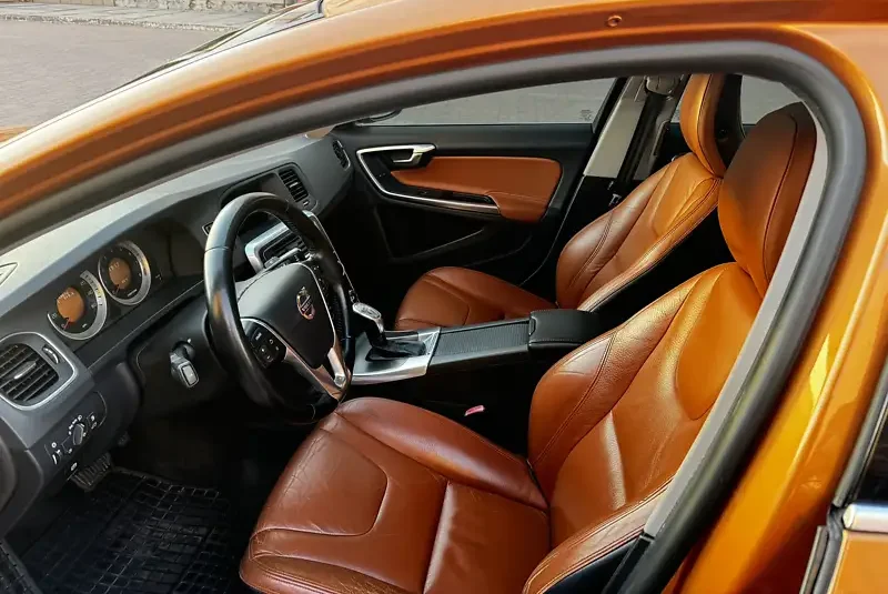 Volvo S60 2-го покоління