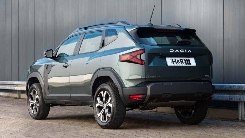 Dacia Duster отримав ліфт-комплект від H&R: плюс 25 мм до прохідності