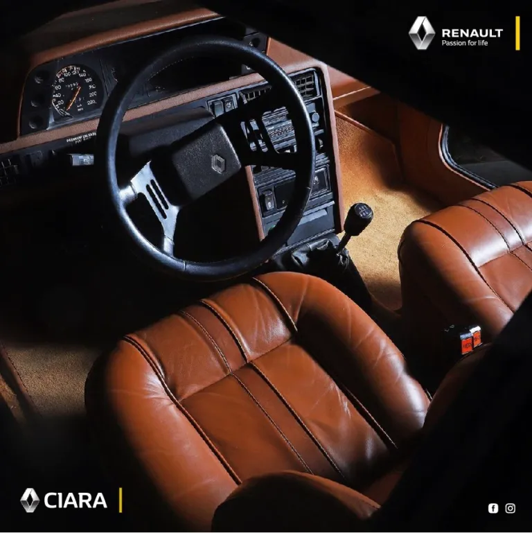У Києві відновлюють рідкісний Renault Fuego після обстрілів