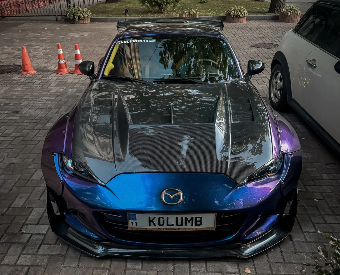 У Києві показали радикально дороблену Mazda MX-5