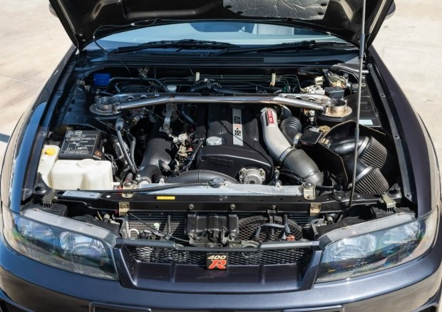 Штучний Nissan Skyline пішов з молотка майже за мільйон доларів