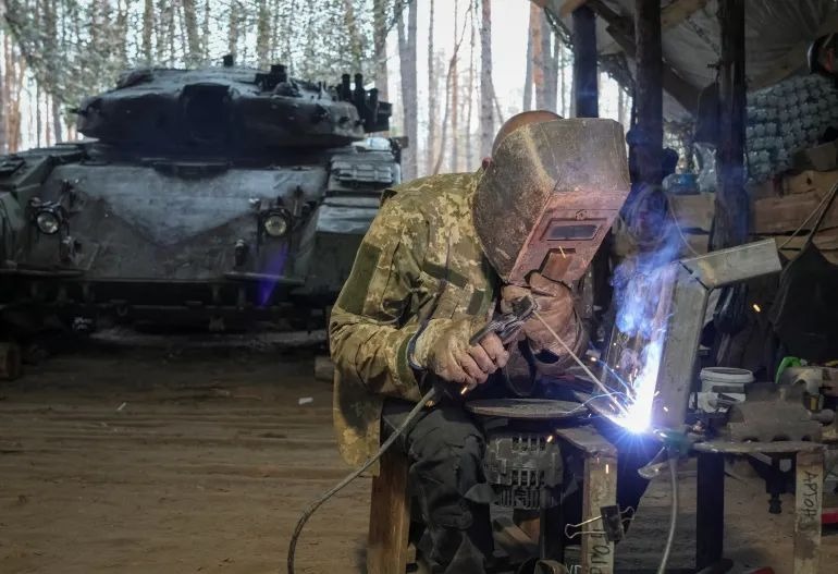 Українські техніки зібрали гібрид із «Мсти» та Т-72