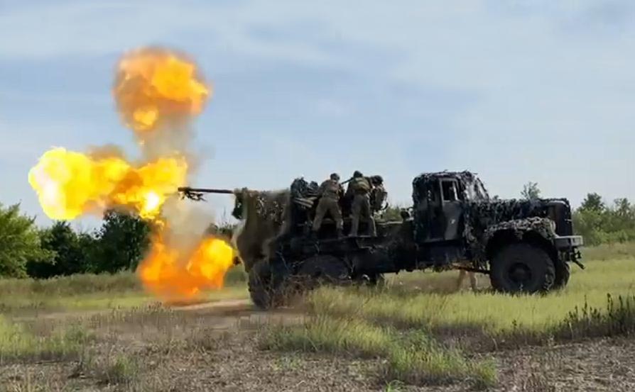 Росія використовує С-60 з сітками проти дронів, але конструкція виглядає сумнівною