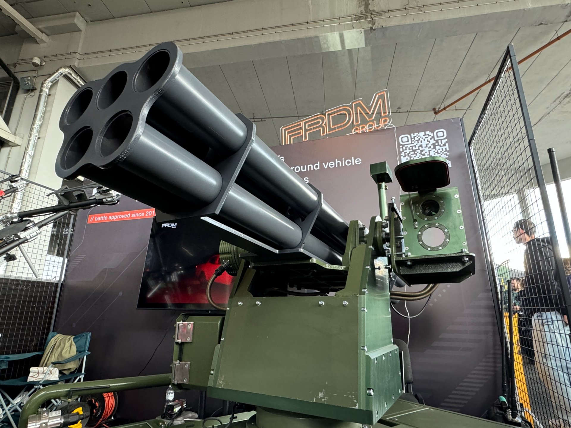 Українська революція на колесах: як роботи D-21 замінюють "Гради" на передовій