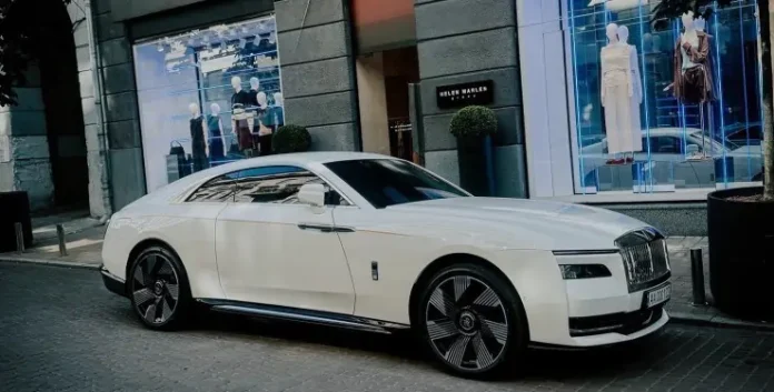 Rolls-Royce Spectre: найдорожчий електрокар України помічений у Києві