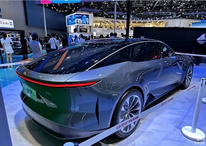 Toyota Bozhi 7: у Китаї представили конкурента BMW i7 та Mercedes-Benz EQS