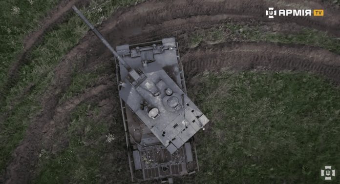 Українські танкісти поділилися відгуками про британський танк Challenger 2