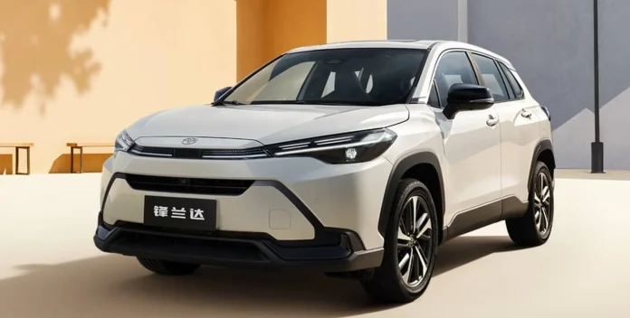 Toyota з футуристичним обличчям: у Китаї стартував продаж оновленого Frontlander 2025