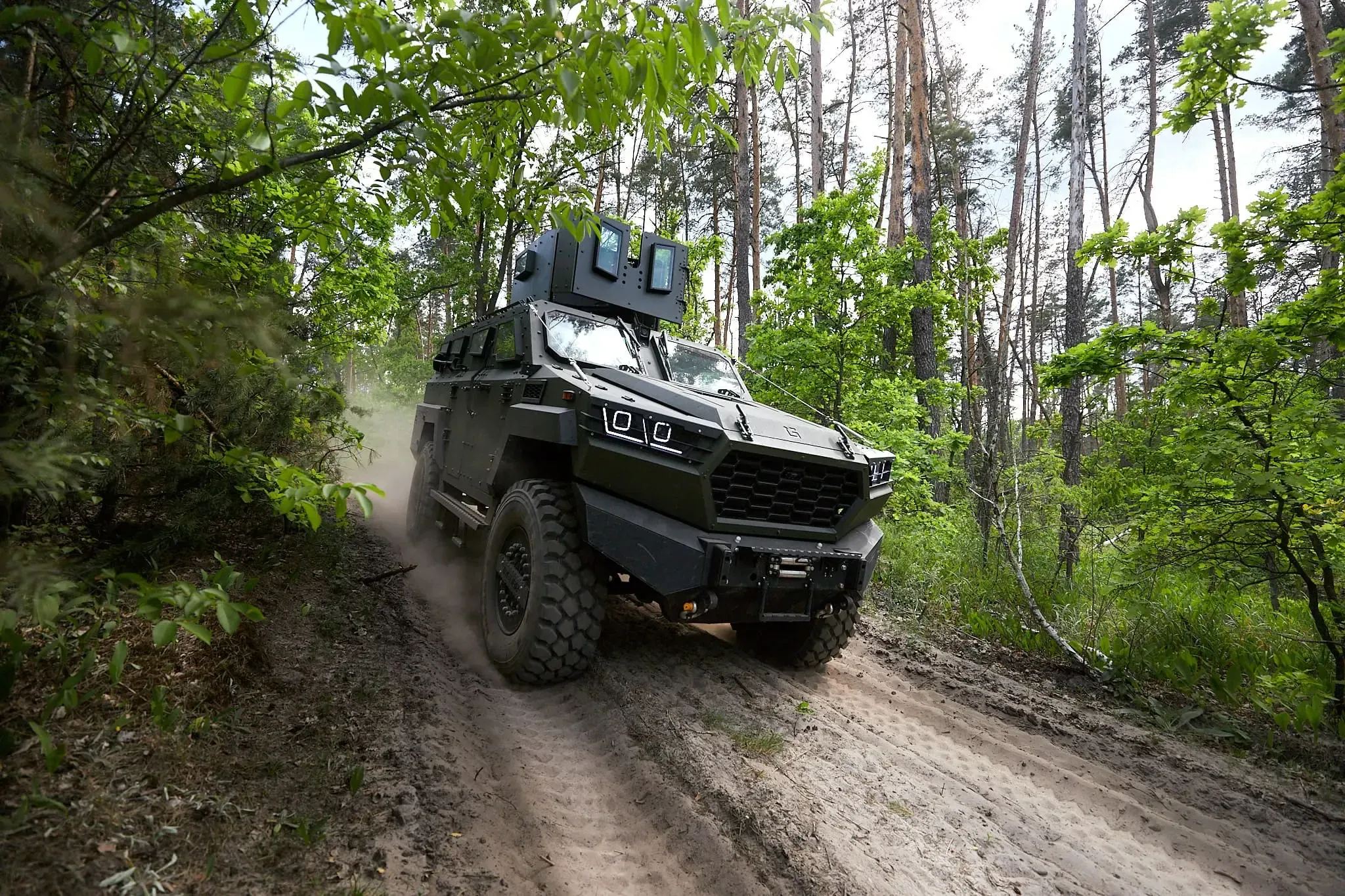 Коли українська броня зустрічається з російським дроном: Inguar-3 проходить іспит вогнем