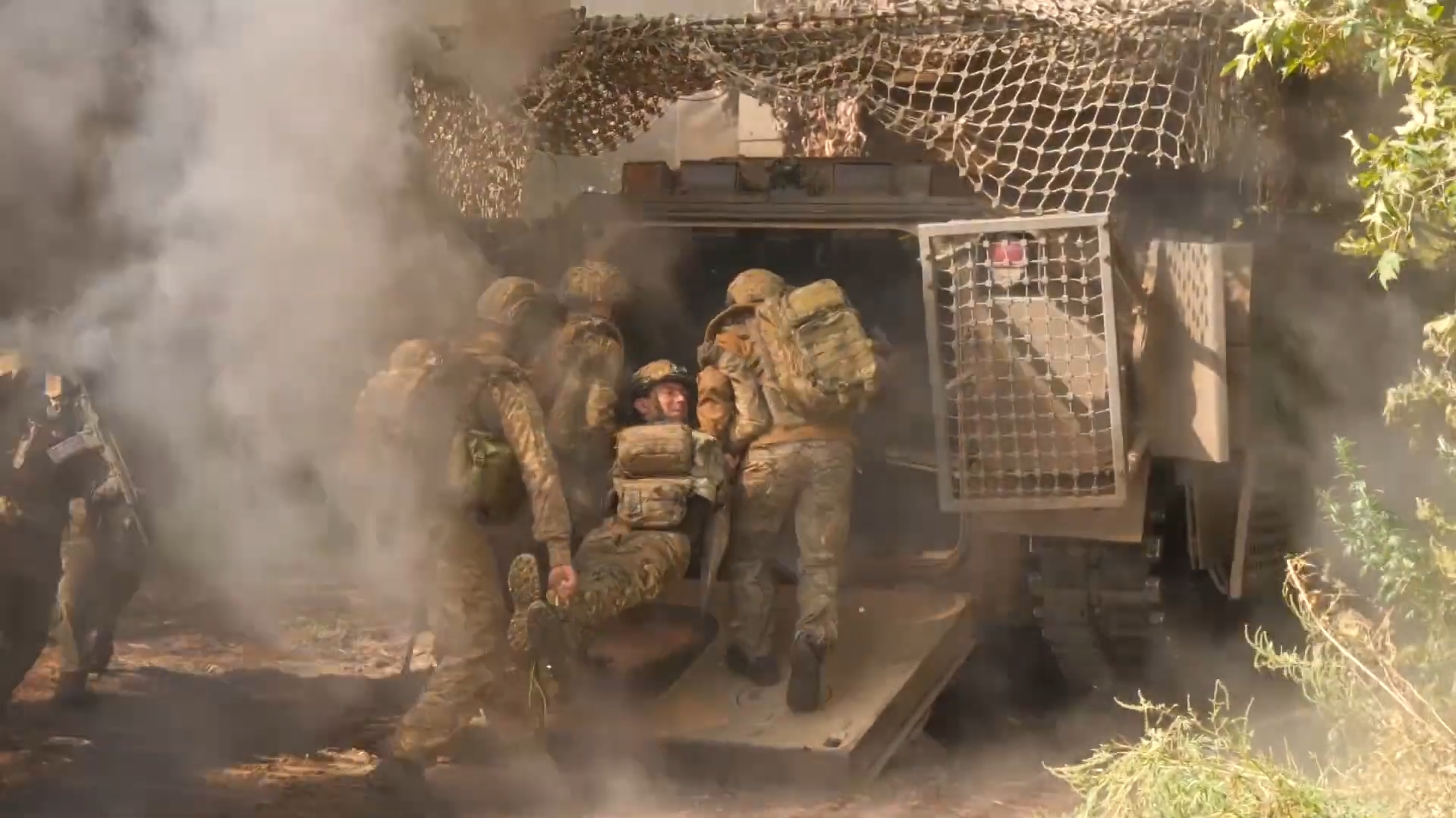 У «Хартії» з’явилися «американці»: як M2 Bradley вперше заступили на озброєння Нацгвардії