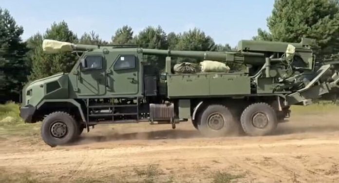 САУ «Богдана» отримала нову бронекабіну та шасі 6×6