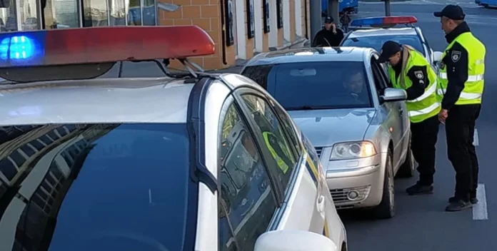 Смертність на дорогах зросла, а штрафи - сміхотворні: що змінить новий законопроєкт Смертність на дорогах зросла, а штрафи - сміхотворні: що змінить новий законопроєкт