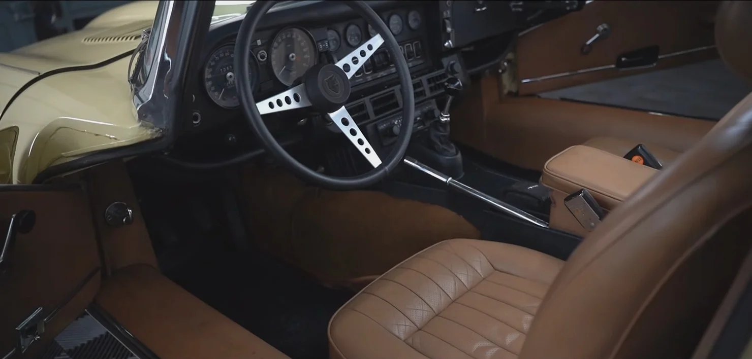 Коли легенда воскресає з-під пилу: Jaguar E-Type 1974 року знову побачить дорогу