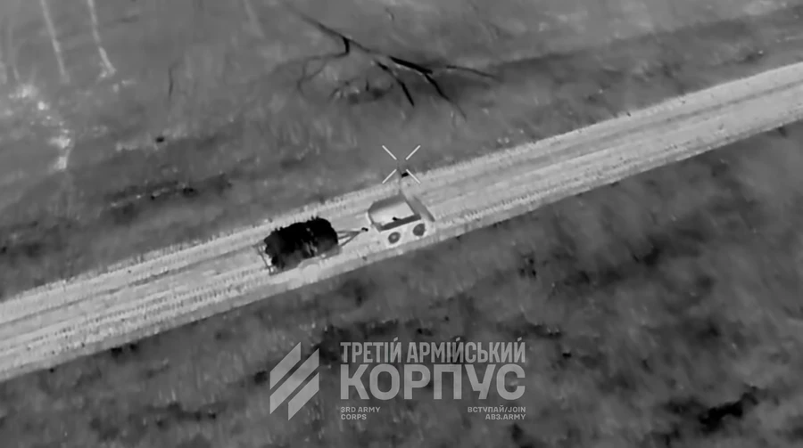 Перша в історії диверсія наземними дронами: підрив переправи на кілометр у тил окупантів - без людей