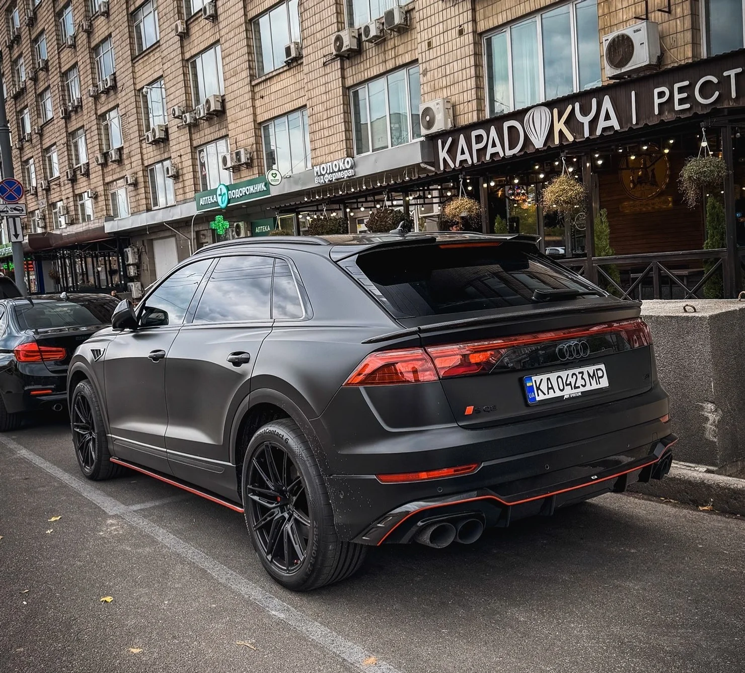 У столиці помітили 507-сильного монстра: Audi SQ8 з тюнінгом від ABT вийшов на київські вулиці
