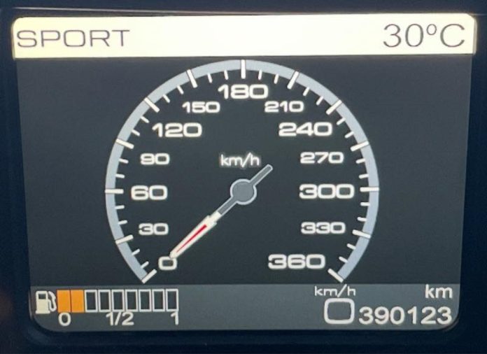 Ferrari на 390 000 км пробігу: японець зруйнував міф про ненадійних італійців