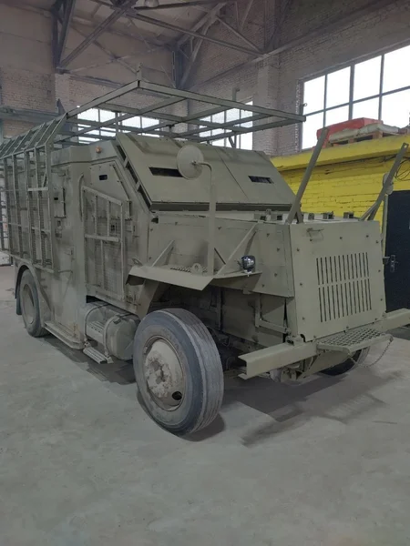 Це Не Житомирська Траса: Окупанти Пішли на Штурм... на ІнКАСАТОРСЬКОМУ БРОНЕФУРГОНІ!