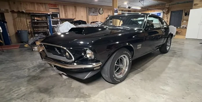 У Каліфорнії виявили неймовірний скарб: Ford Mustang Boss 429 з пробігом 35 тисяч кілометрів У Каліфорнії виявили неймовірний скарб: Ford Mustang Boss 429 з пробігом 35 тисяч кілометрів