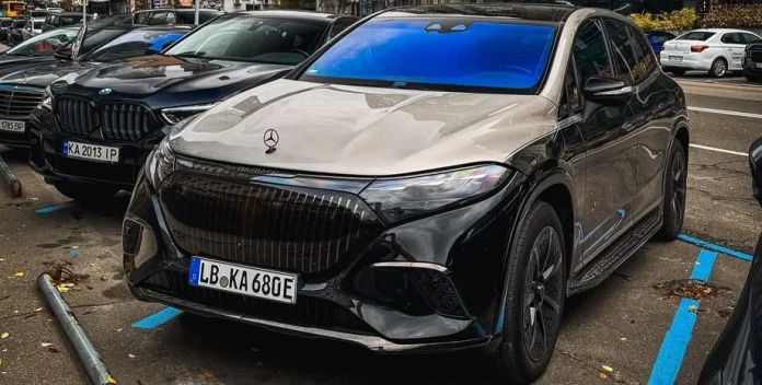 Тихий трон на колесах: У Києві помітили рідкісний Mercedes-Maybach EQS680 SUV у виконанні Night Series Тихий трон на колесах: У Києві помітили рідкісний Mercedes-Maybach EQS680 SUV у виконанні Night Series