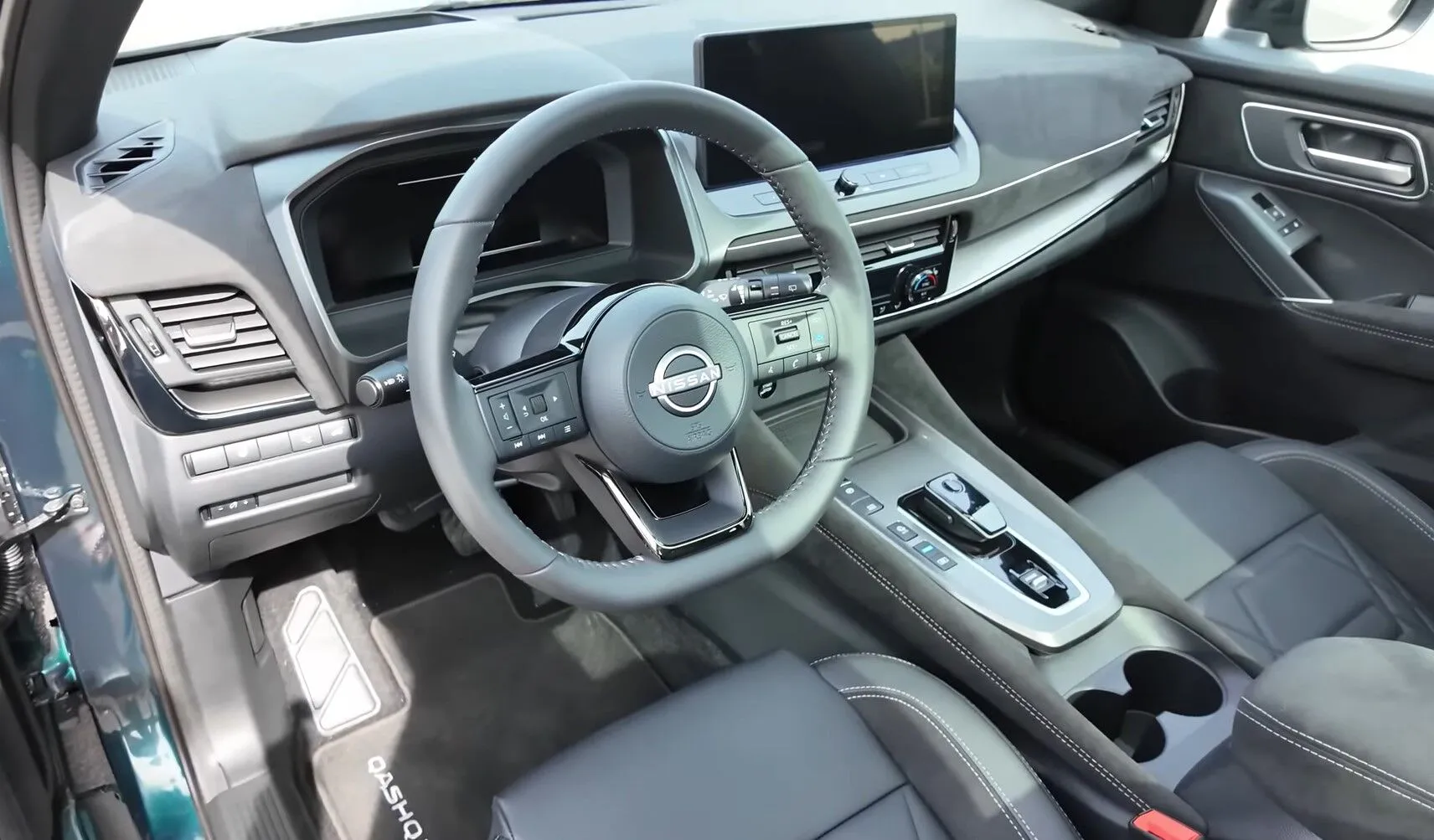 Битва за Трон: Nissan Qashqai пережив рестайлінг і готовий кинути виклик RAV4 та Sportage