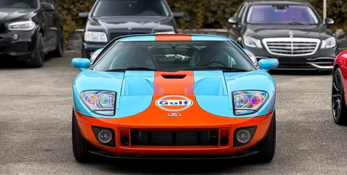 Помста Генрі: технічний розбір київського Ford GT Heritage Edition та історії перемоги над Ferrari