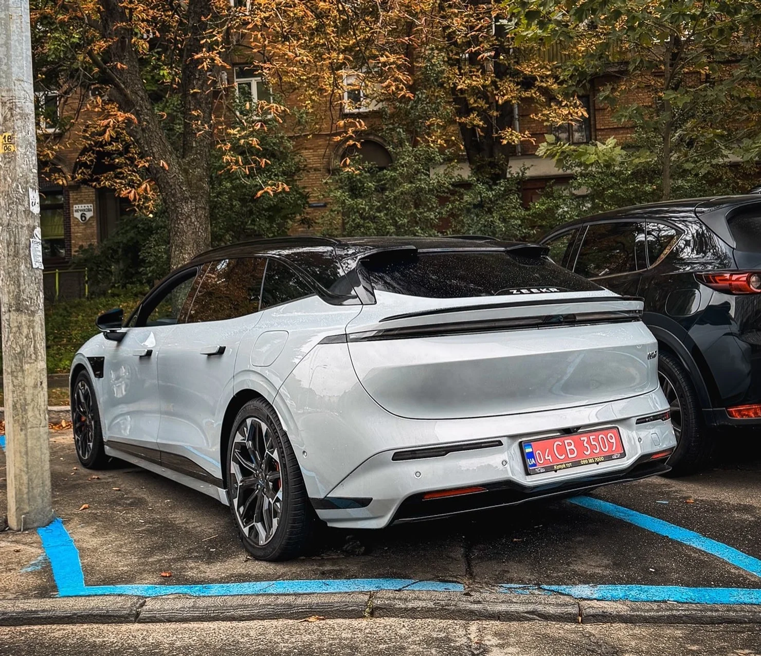 До України приїхав Zeekr 007 GT: китайський універсал з 825 км запасу ходу та ціною в 1,5 мільйона