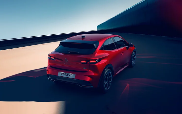 Шостий Clio: технічний розбір чергової еволюції найпопулярнішого француза Європи