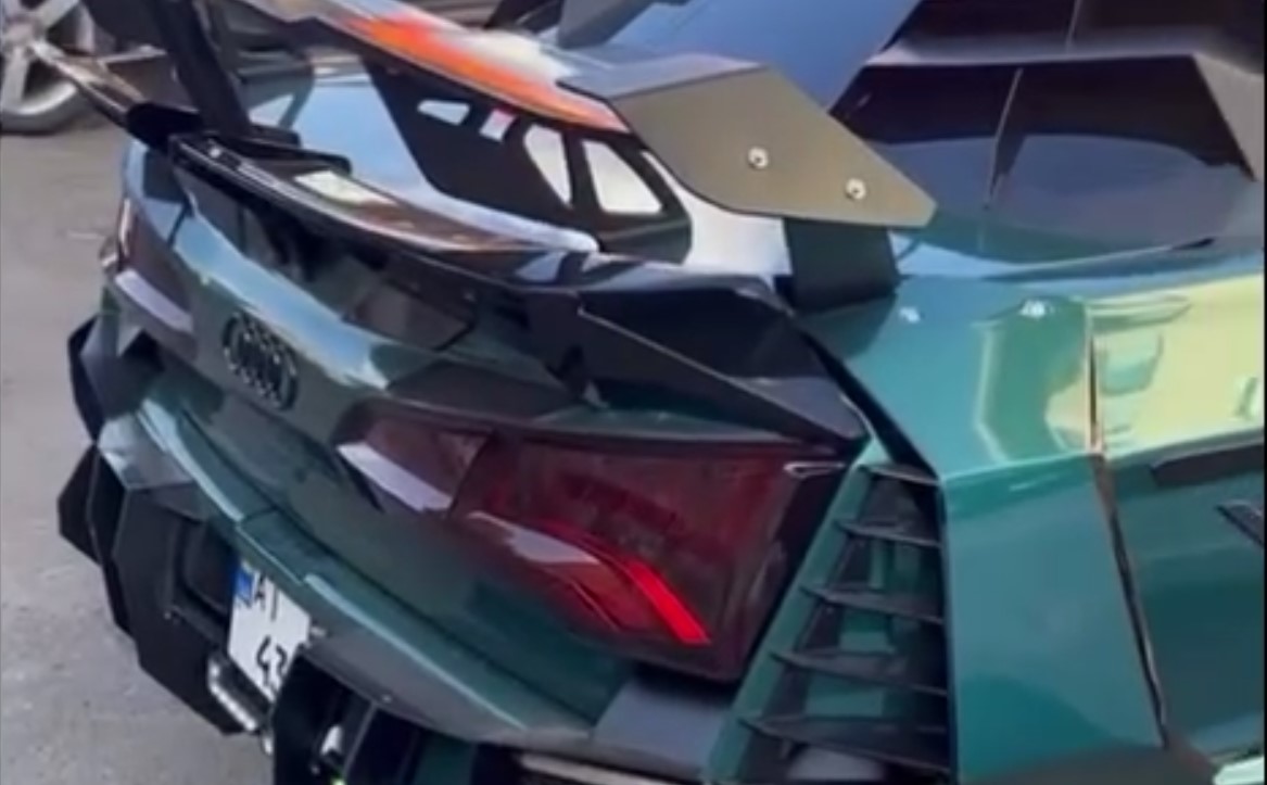 Під Києвом створили Audi, від якої болять очі: коли фантазія перемогла здоровий глузд