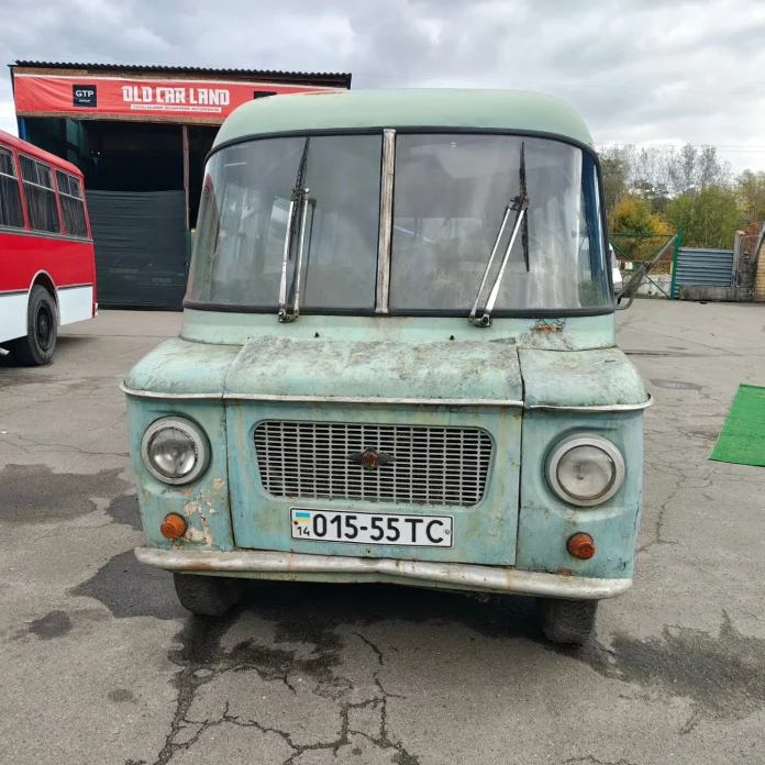 Польський автобус «Ниса» Польський автобус «Ниса»
