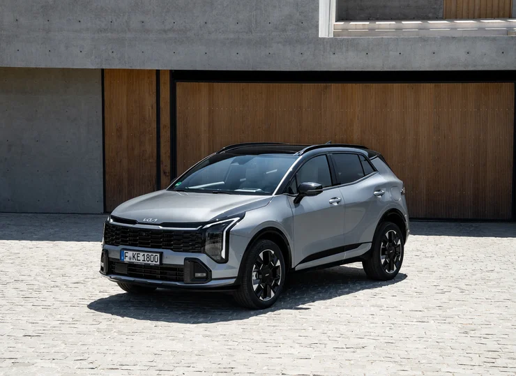 Топ-10 гібридних кросоверів 2025 року: які моделі варті уваги покупців