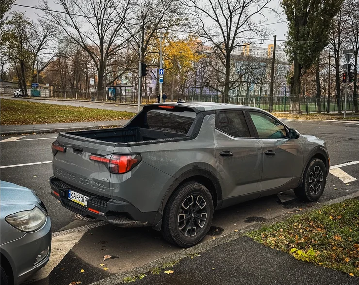 У Києві помітили Hyundai Santa Cruz: компактний пікап на базі Tucson